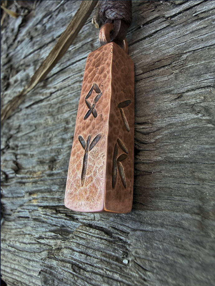 Pendant of the Four Cardinal Directions