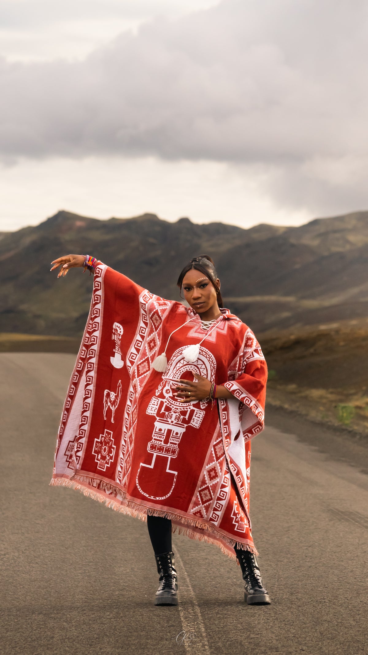 Long Alpaca Poncho UNISEX